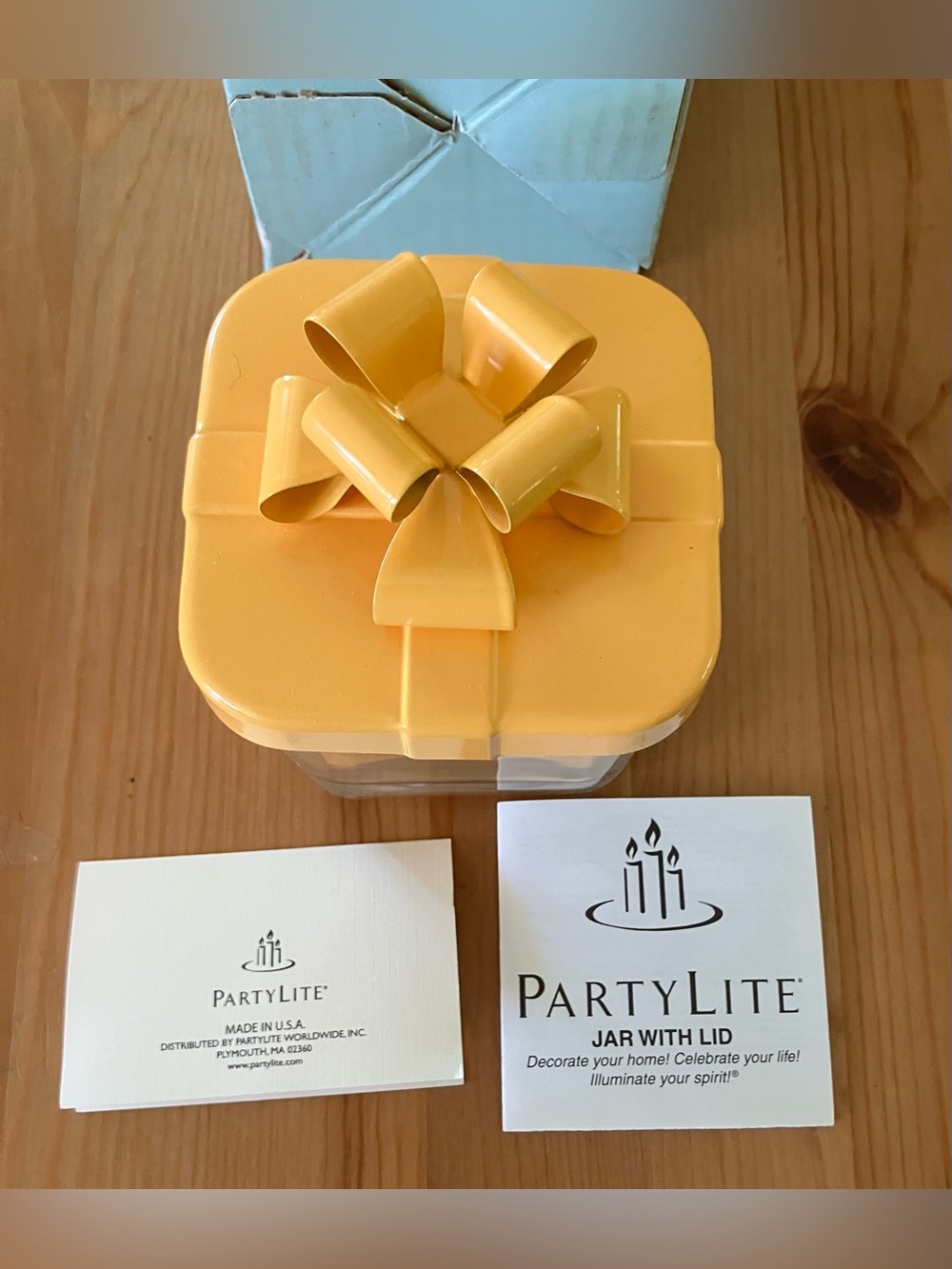 NEW Retired PartyLite Mango Tangerine Gift-Bow Jar Candle - Picture 8 of 13
